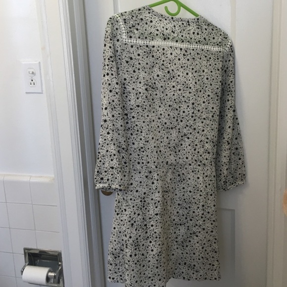 Dress - Picture 4 of 4